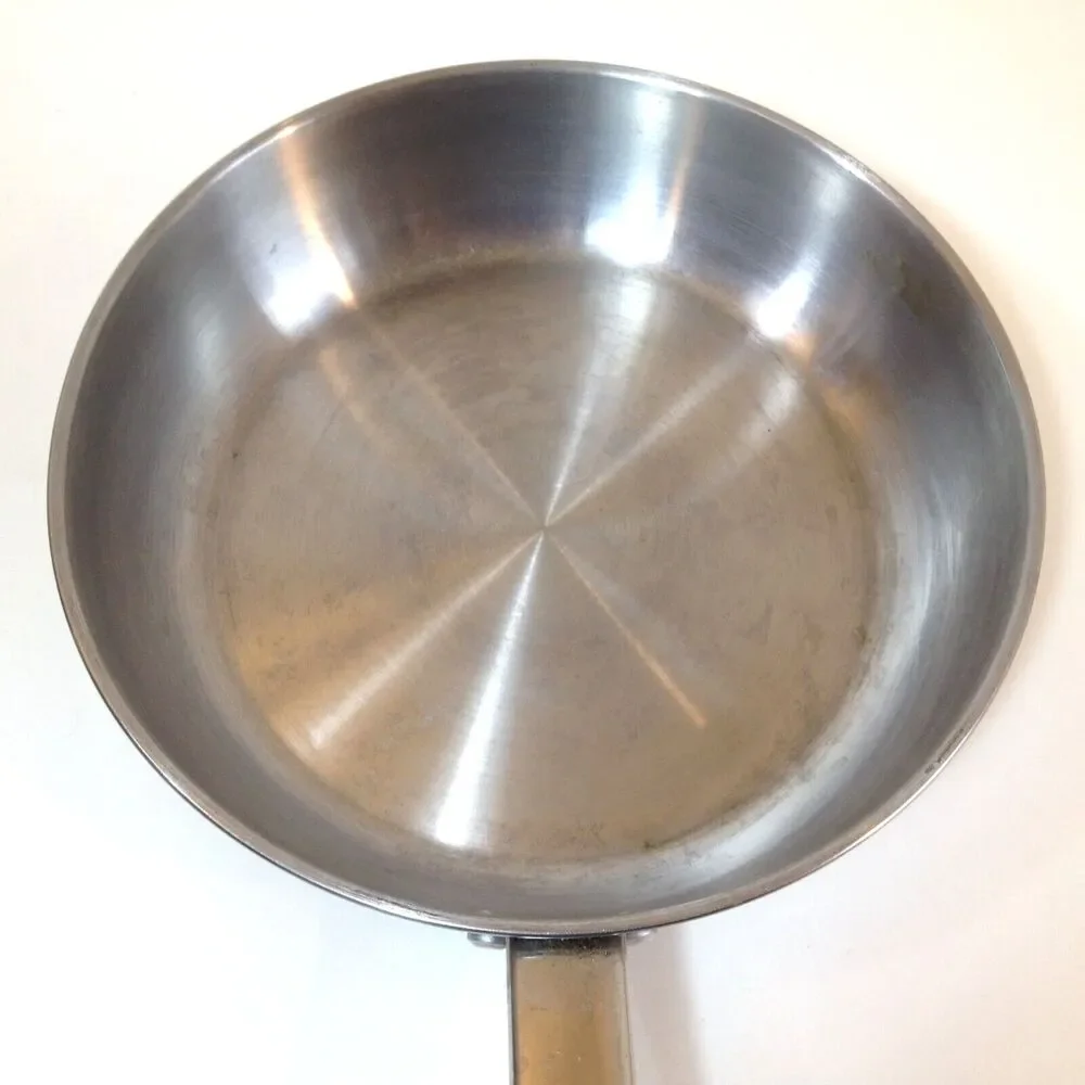 Tools of the Trade Cookware 9.5” Skillet Saute Pan Stove Top and Over Safe